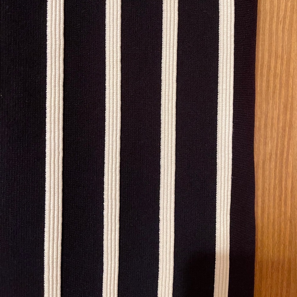 Ann Taylor Navy Blue & White Stipe Pencil Skirt - Picture 4 of 4